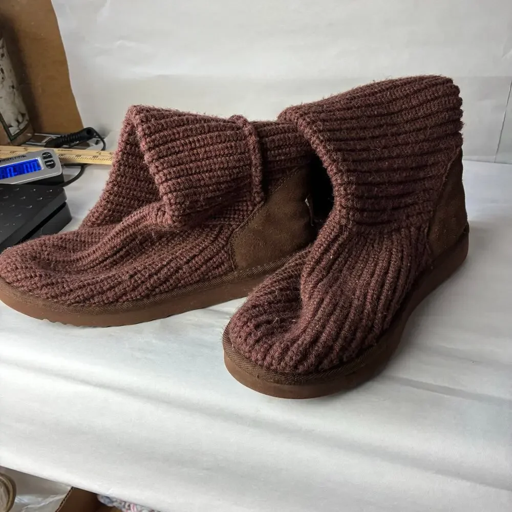 UGG Classic Cardy Knit Boots Women's 9 Brown Cozy Slouchy Tall Sheepskin Lining